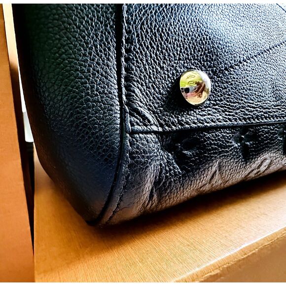 EXTREMELY RARE Louis Vuitton Montaigne GM Empriente Noir - Picture 6 of 16